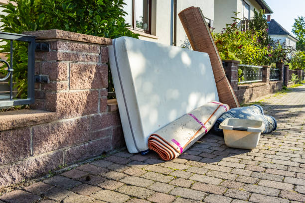 Best Professional Junk Removal  in Lincolndale, NY